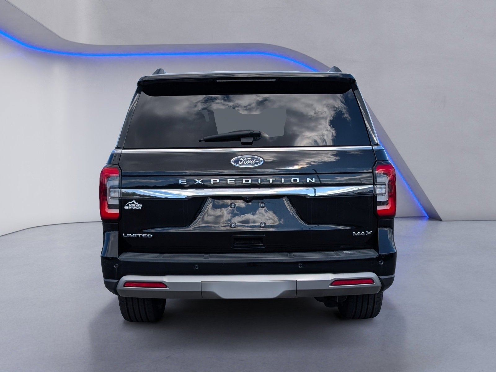 Used 2023 Ford Expedition Max Limited image 7