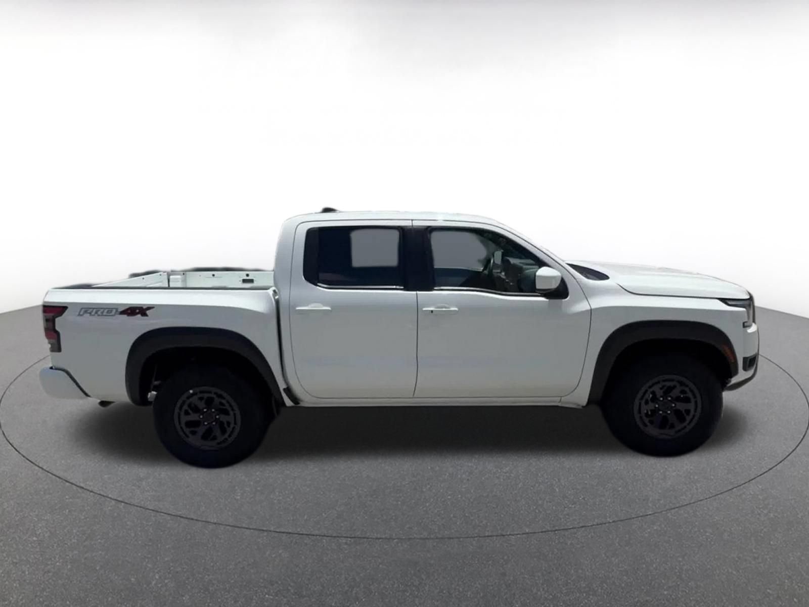 Used 2026 Nissan Frontier PRO-4X AWD/4WD image 15