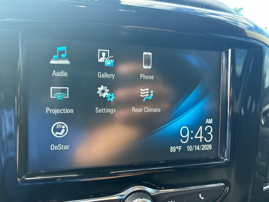 Used 2019 Chevrolet Traverse LT FWD image 13