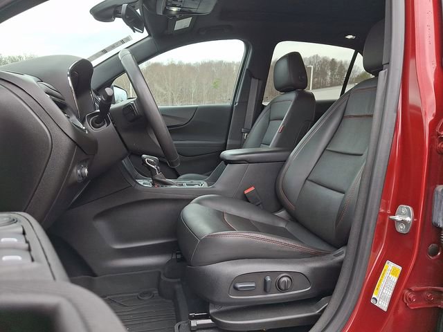Used 2022 Chevrolet Equinox RS w/ RS Leather Package image 13