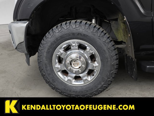Used 2015 Ford F350 King Ranch w/ King Ranch w/Chrome Package AWD/4WD image 9