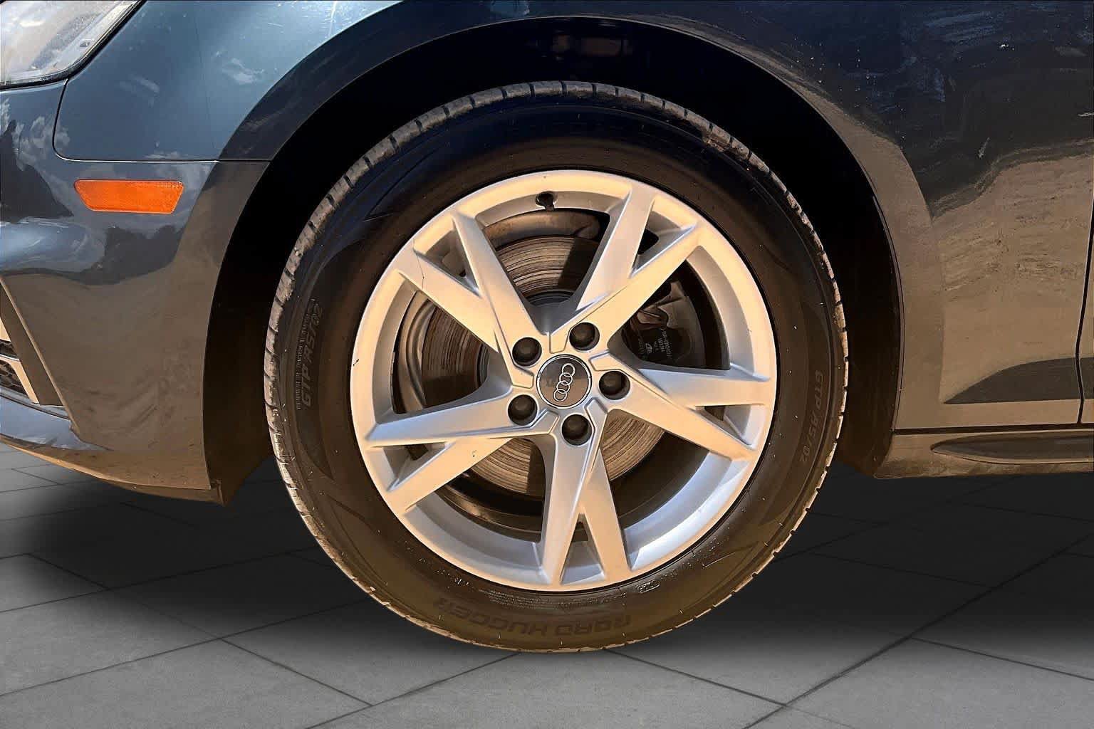 Used 2018 Audi A4 2.0T Ultra Premium w/ Convenience Package FWD image 13