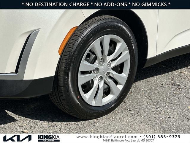 Used 2023 Kia Soul LX image 30