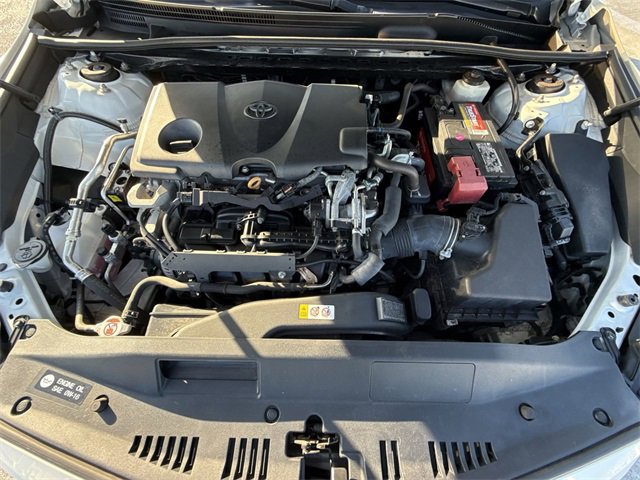 Used 2018 Toyota Camry XLE image 27