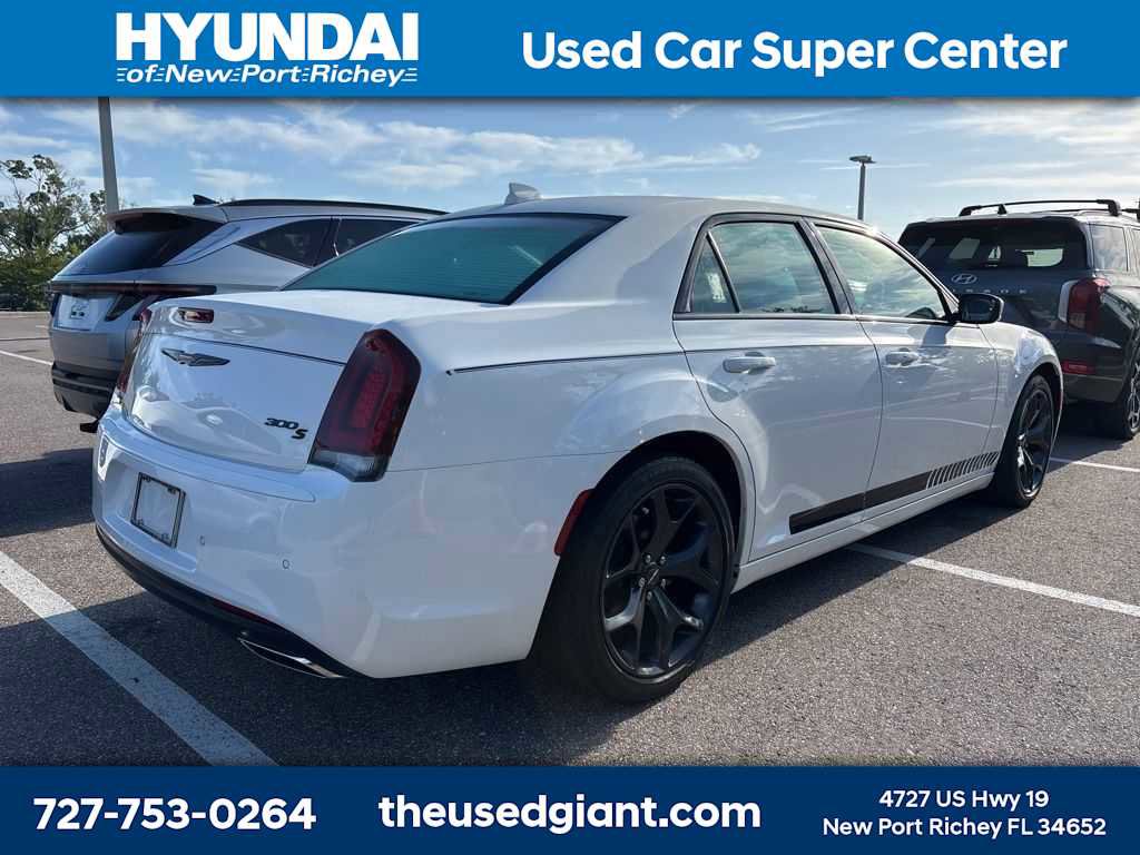 Used 2020 Chrysler 300 S w/ Safetytec Plus Group image 3