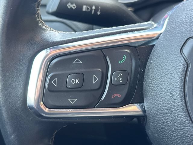 Used 2019 Jeep Wrangler Unlimited Sahara AWD/4WD image 28