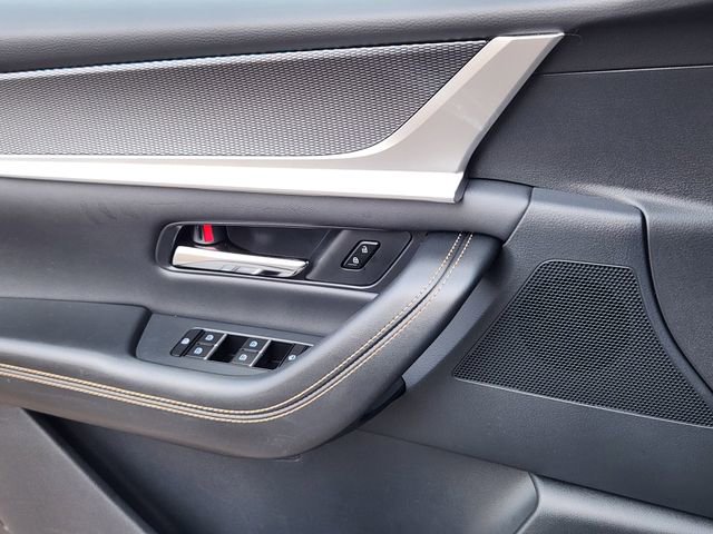 Used 2024 MAZDA CX-90 Plug-In Hybrid w/ Premium Plus image 6