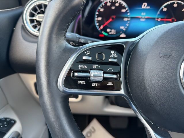 Used 2023 Mercedes-Benz EQB 250+ w/ Pinnacle Package image 32