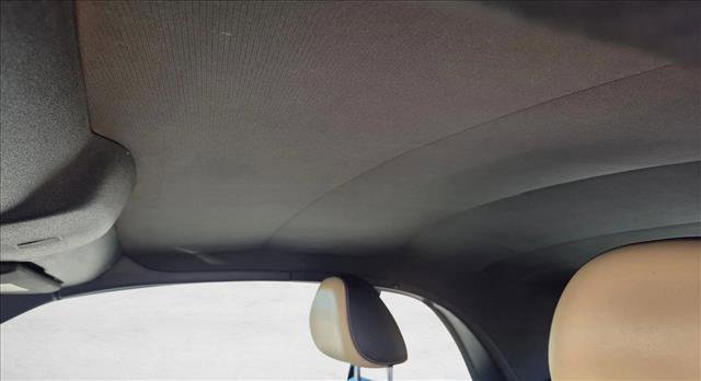 Used 2019 Volkswagen Beetle 2.0T Final Edition SEL image 14