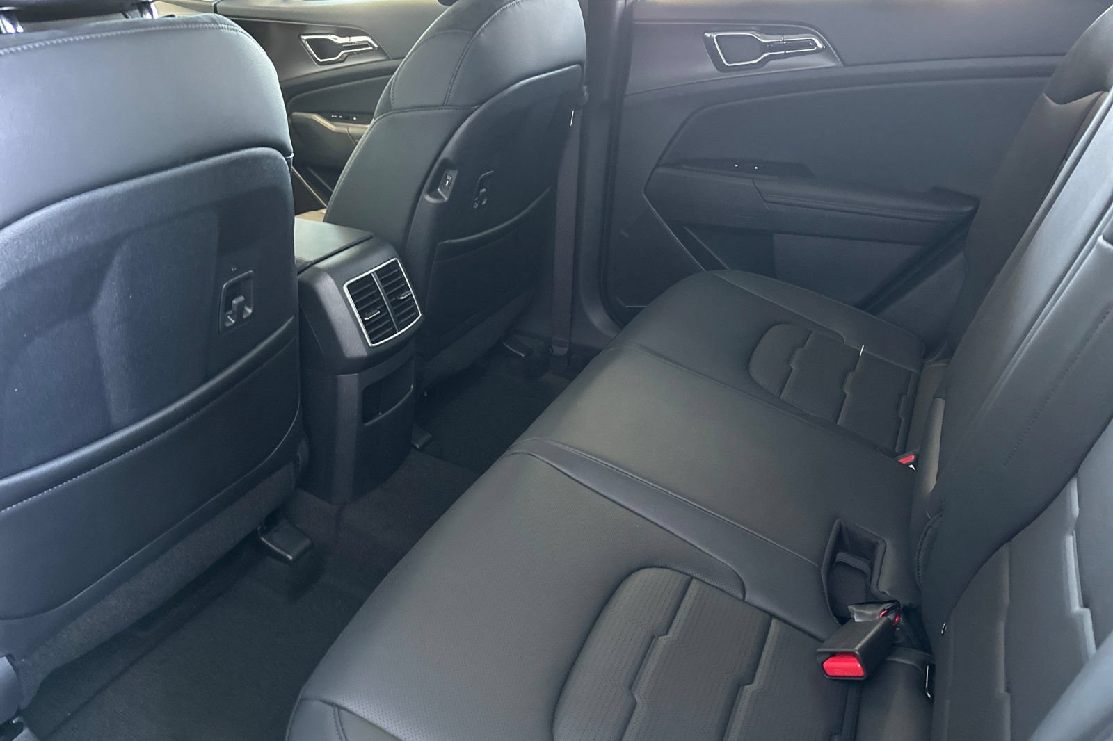 New 2026 Kia Sportage SX Prestige AWD/4WD image 12