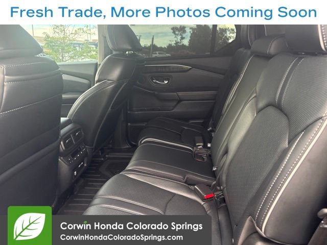 Used 2023 Honda Pilot Elite image 9