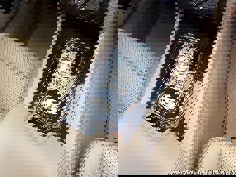 Used 2011 Jaguar XK Coupe image 23