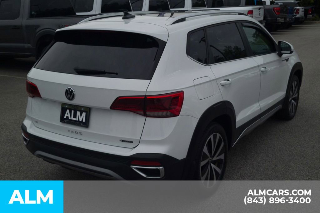 Used 2022 Volkswagen Taos SE image 5
