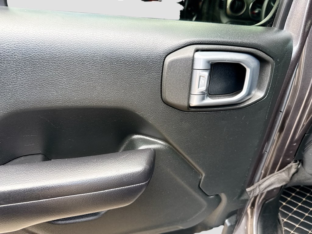 Used 2019 Jeep Wrangler Unlimited Sport S AWD/4WD image 26