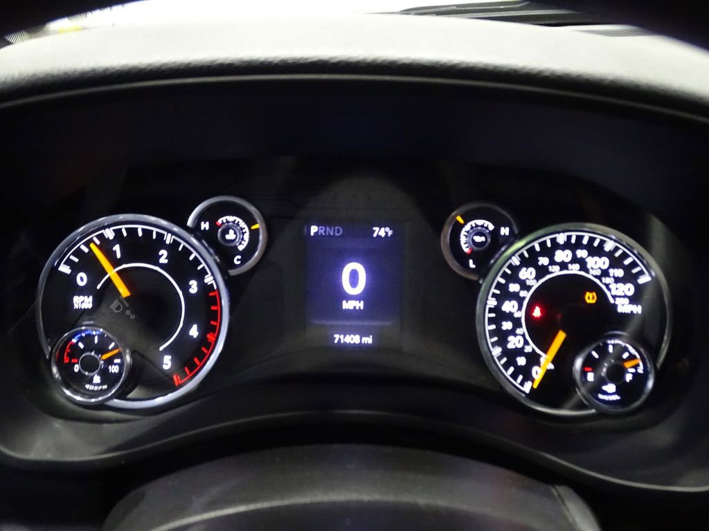 Used 2021 RAM 2500 Tradesman w/ Chrome Appearance Group image 25