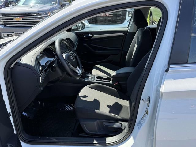 Used 2019 Volkswagen Jetta S image 10