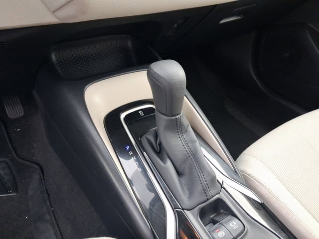 Used 2021 Toyota Corolla LE w/ LE Convenience Package FWD image 19