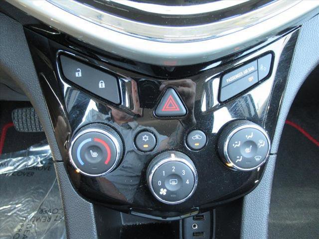 Used 2017 Chevrolet Sonic LT w/ Fun and Sun Package FWD image 24