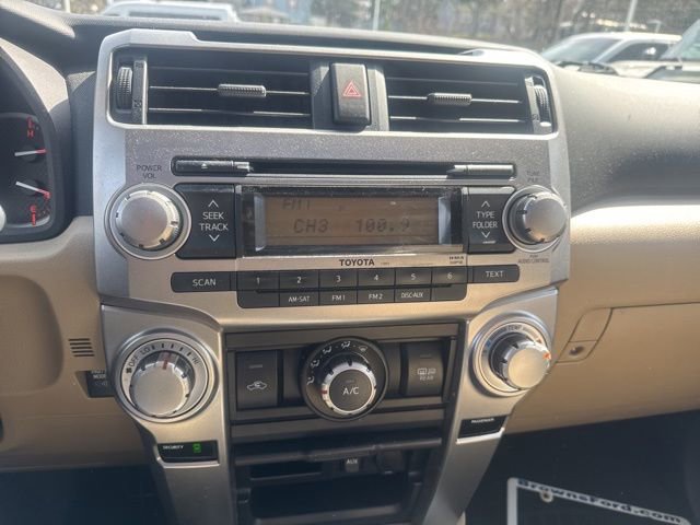 Used 2011 Toyota 4Runner SR5 w/ Convenience Pkg image 23