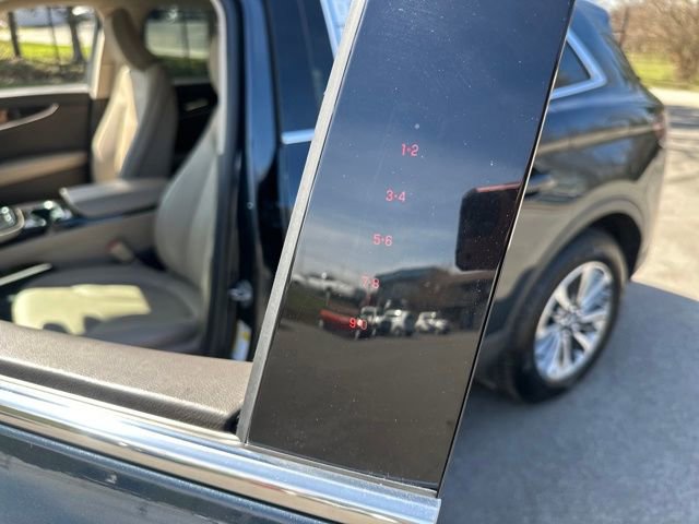 Used 2022 Lincoln Nautilus AWD w/ Premium Package image 33