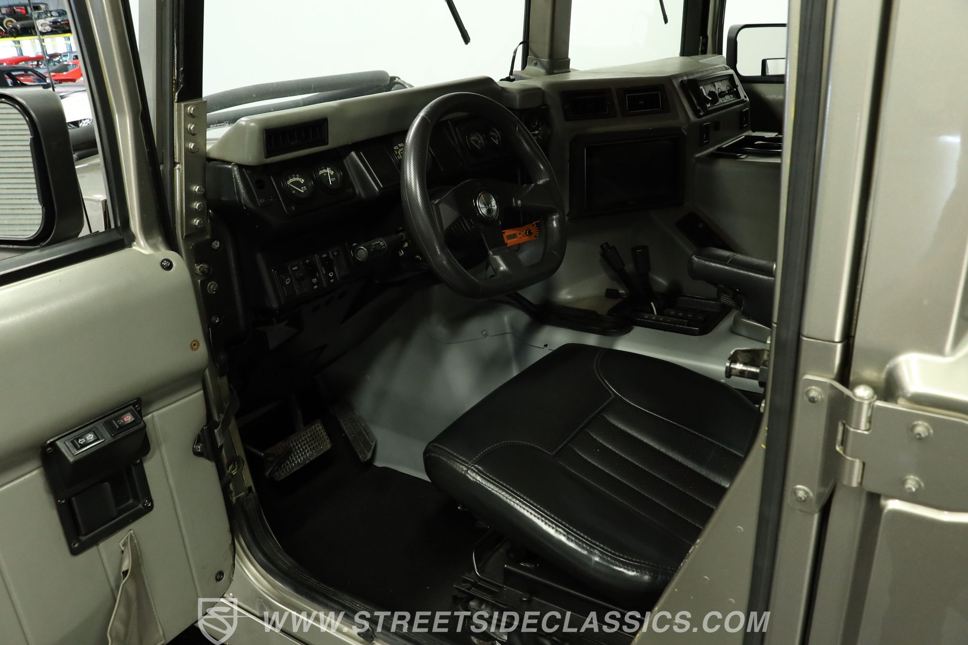 Used 2000 HUMMER H1 4-Door Open Top AWD/4WD image 4