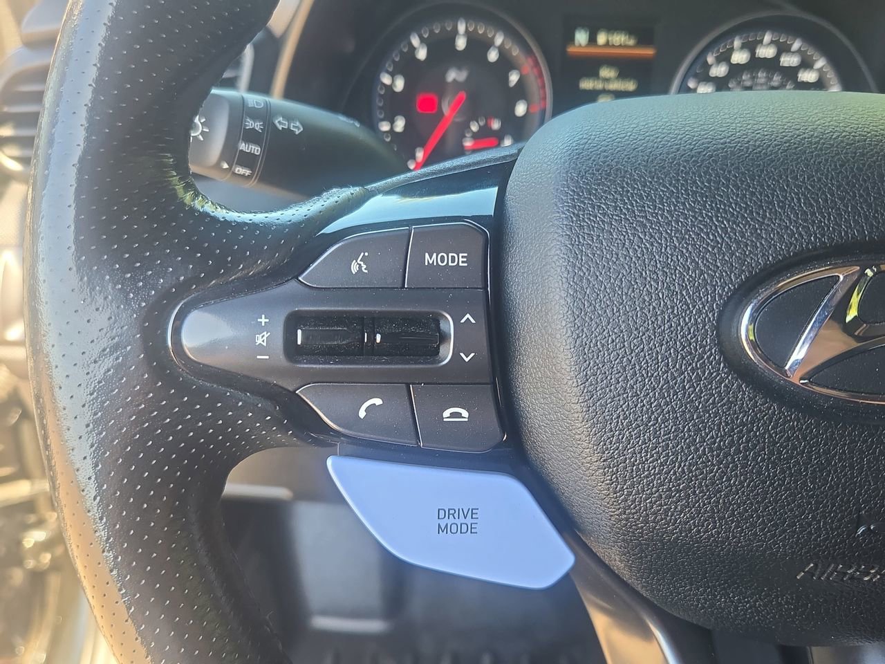 Used 2019 Hyundai Veloster N N w/ Performance Package image 16