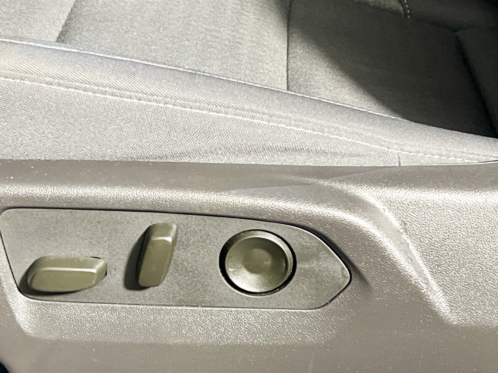 Used 2024 Chevrolet Silverado 1500 Custom Trail Boss image 15