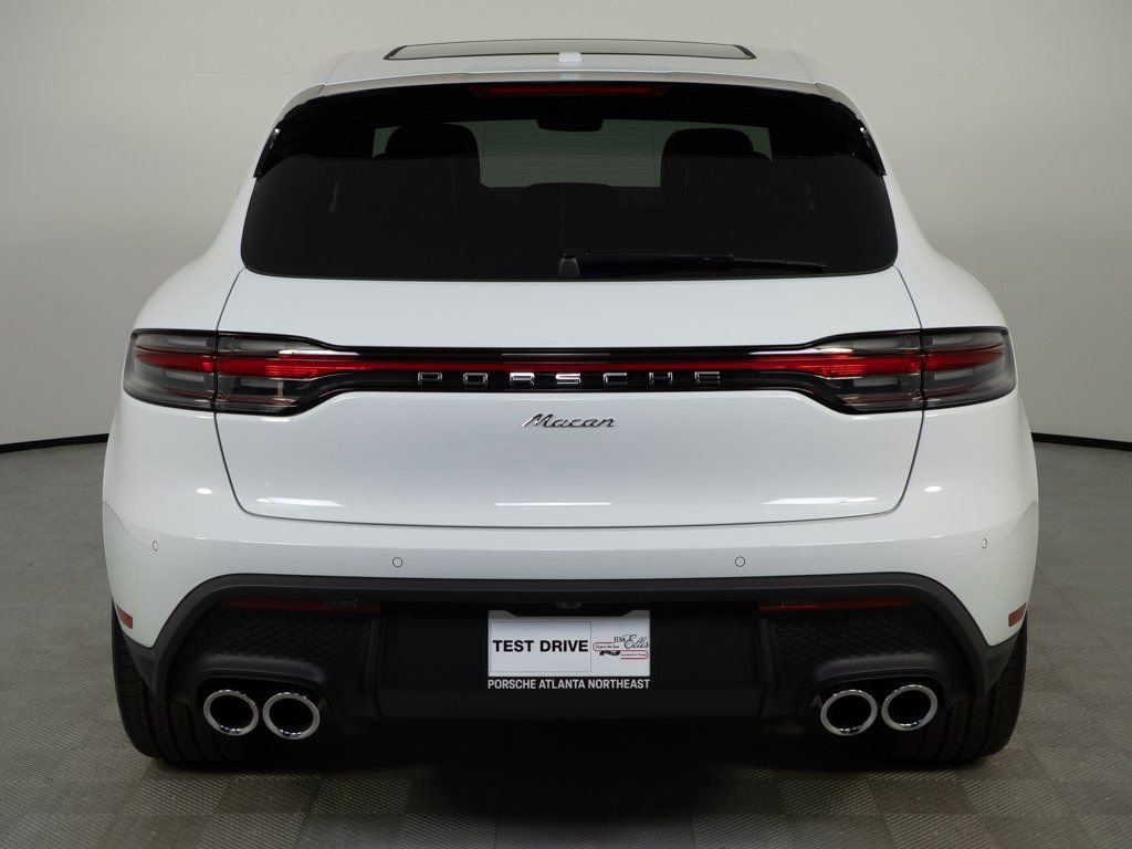 New 2026 Porsche Macan image 30