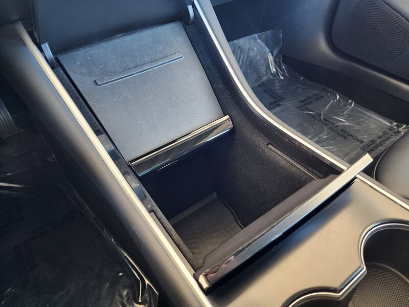 Used 2018 Tesla Model 3 Long Range RWD image 46