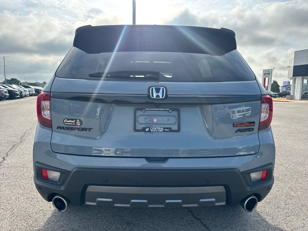Used 2024 Honda Passport TrailSport image 5