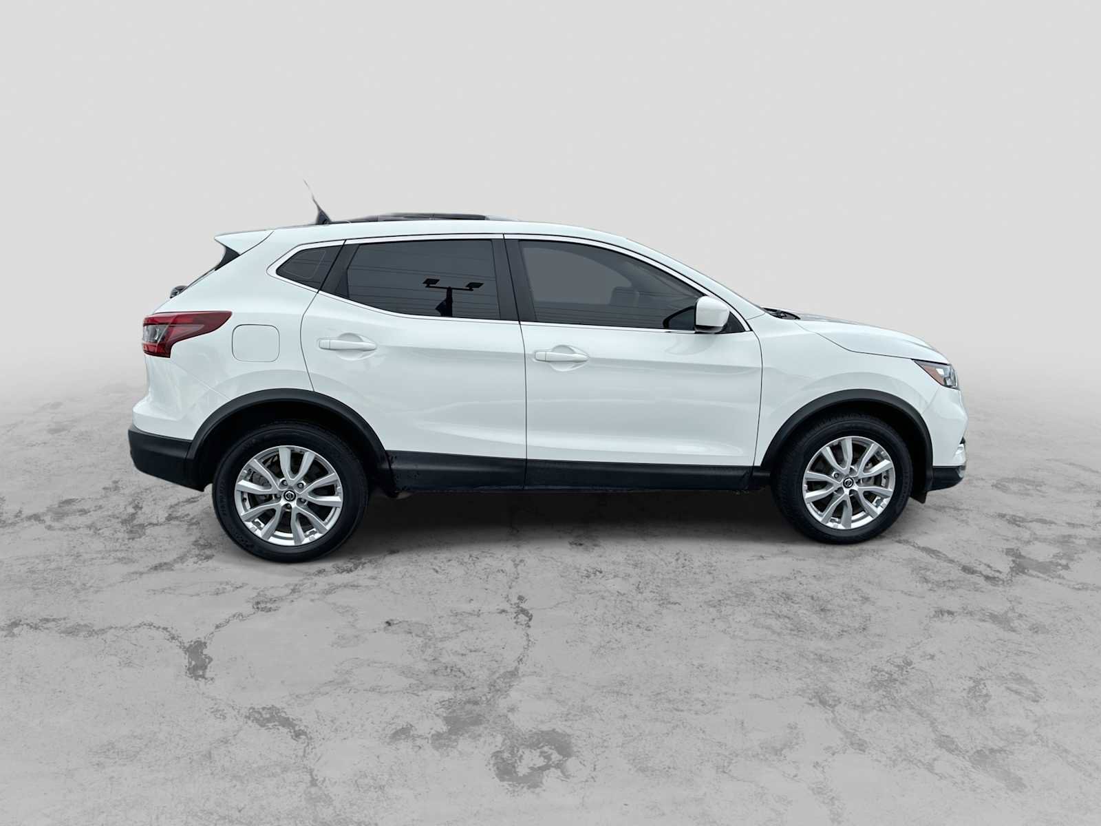 Used 2021 Nissan Rogue Sport S AWD/4WD image 9