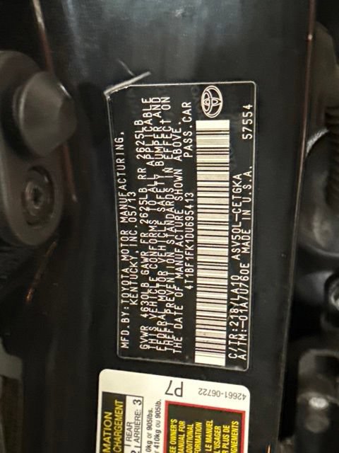 Used 2013 Toyota Camry XLE w/ Leather Pkg FWD image 8