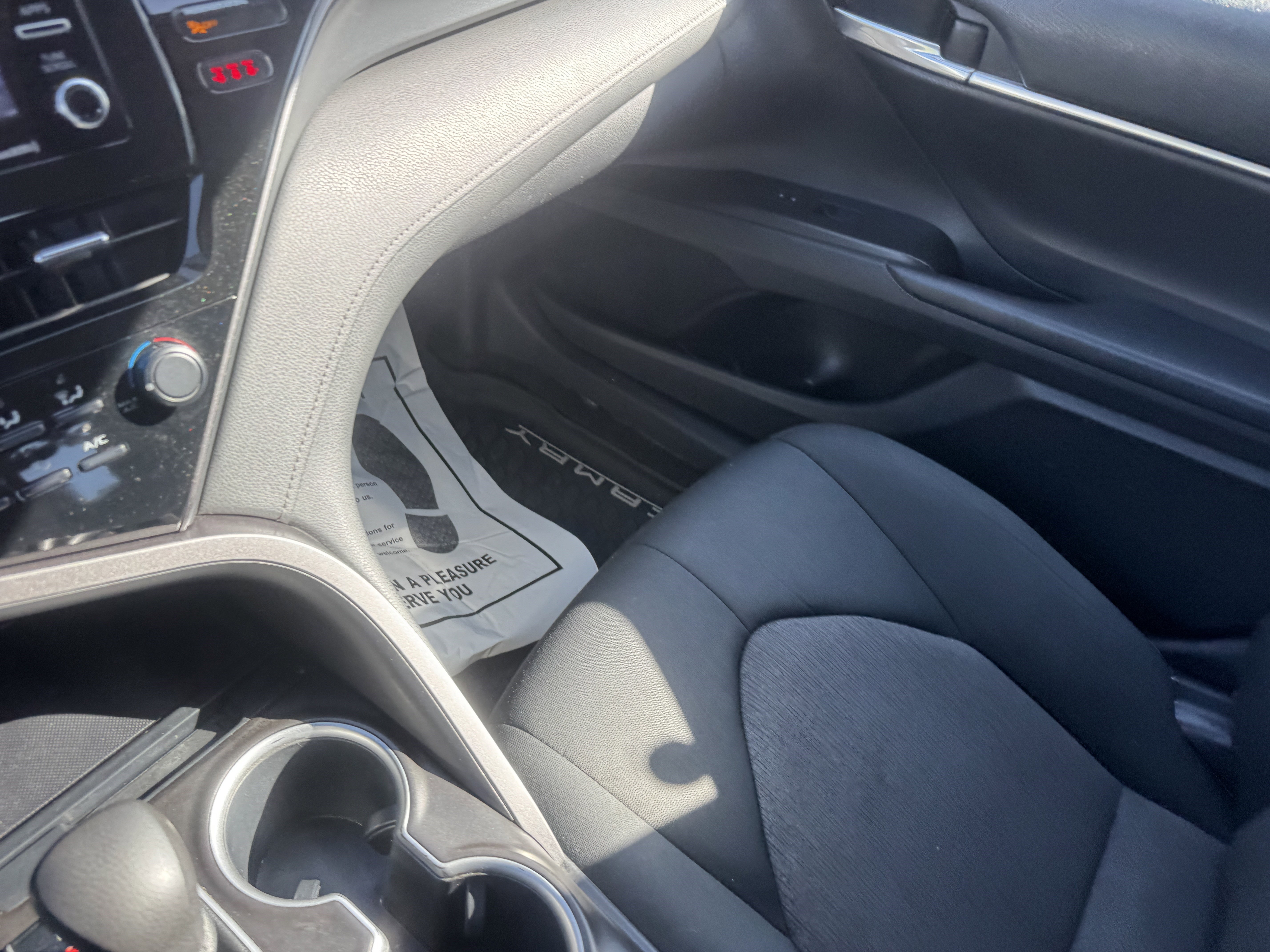 Certified 2021 Toyota Camry LE FWD image 37