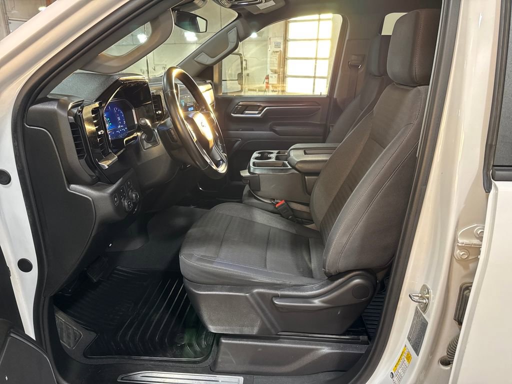 Certified 2024 Chevrolet Silverado 2500 LT image 18