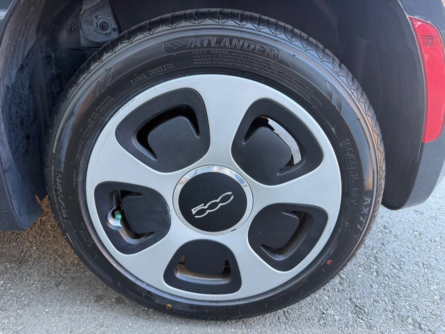 Used 2018 FIAT 500 e image 45