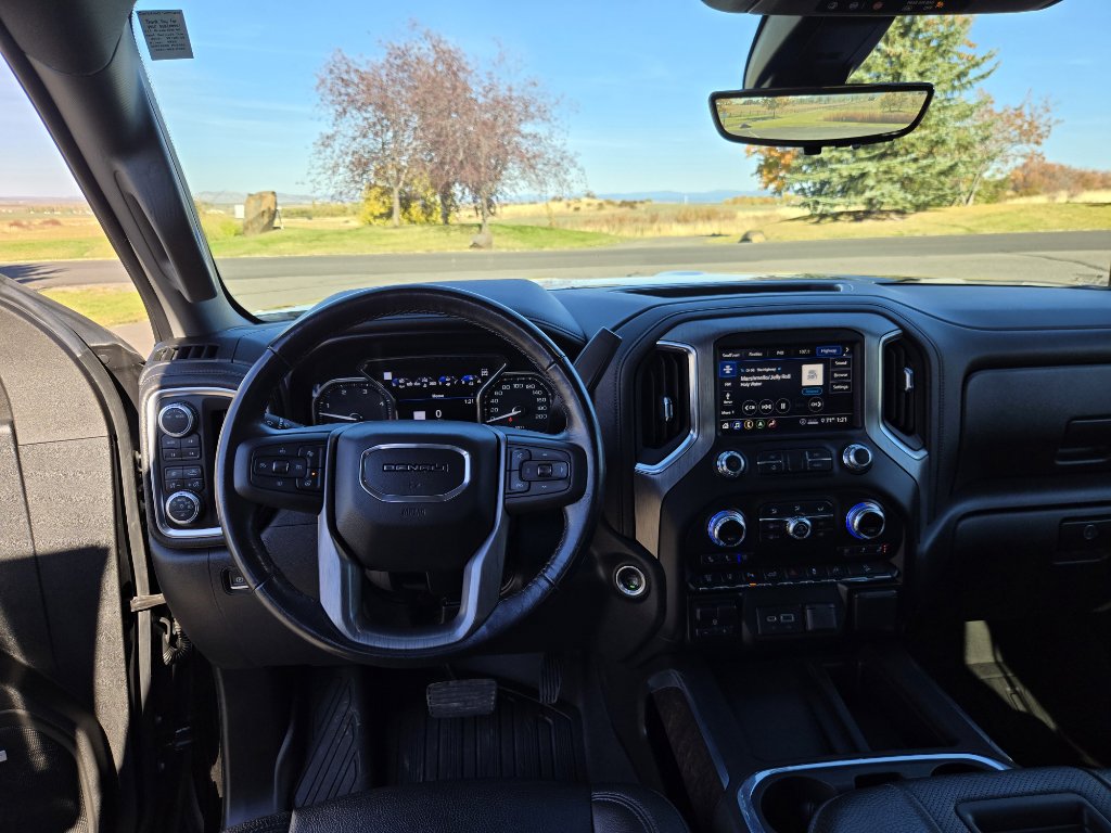 Used 2020 GMC Sierra 3500 Denali image 14