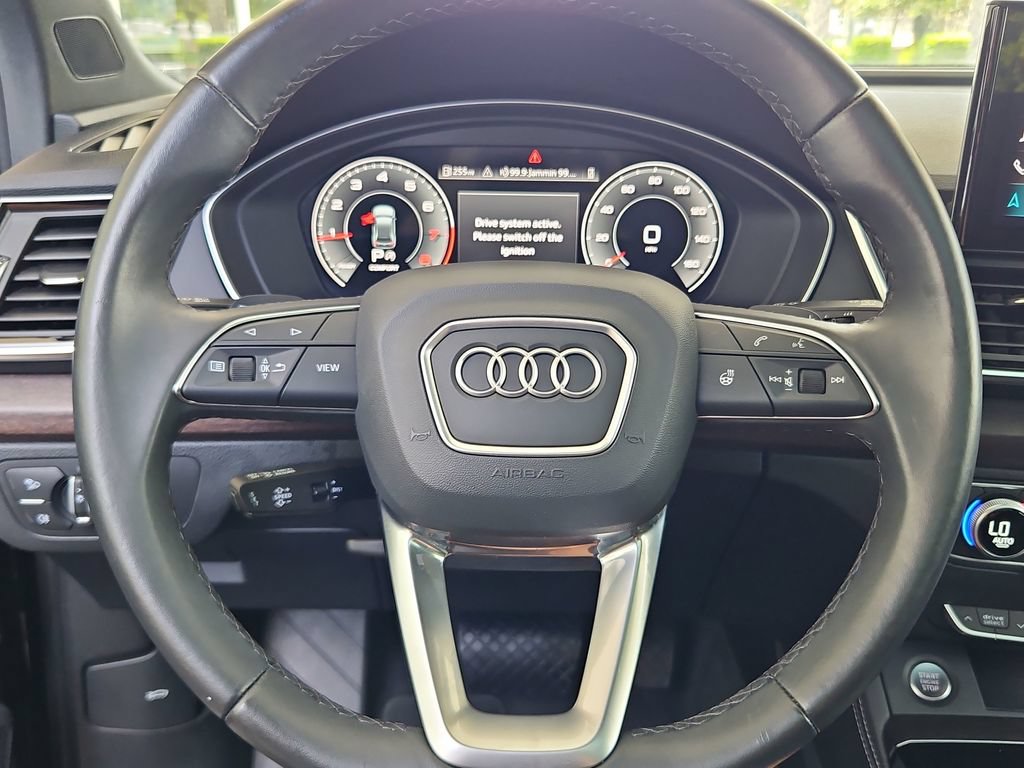 Used 2023 Audi Q5 2.0T Premium Plus w/ Premium Plus Package AWD/4WD image 10