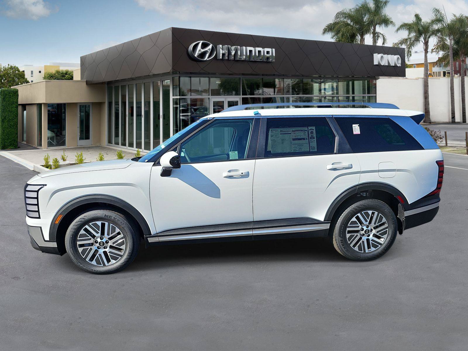New 2026 Hyundai Palisade FWD Hybrid image 6