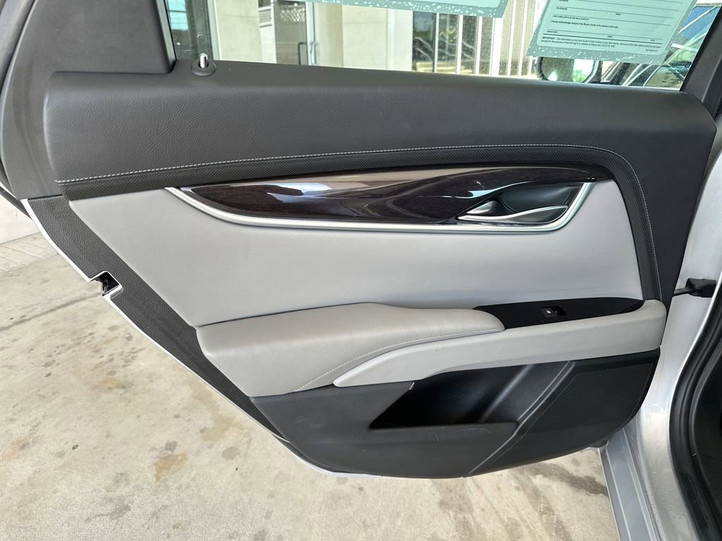 Used 2017 Cadillac XTS Luxury image 22