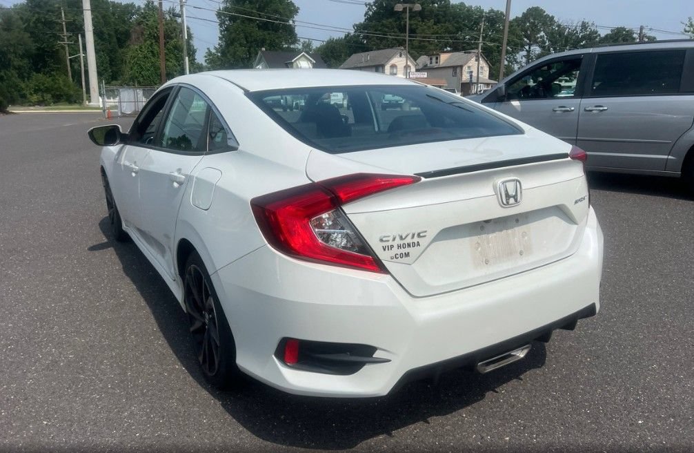 Used 2020 Honda Civic Sport image 11
