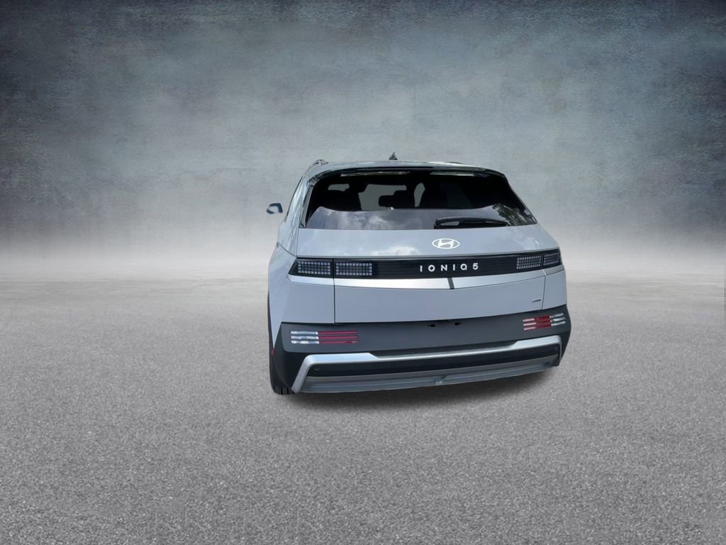 New 2025 Hyundai Ioniq 5 SEL image 18