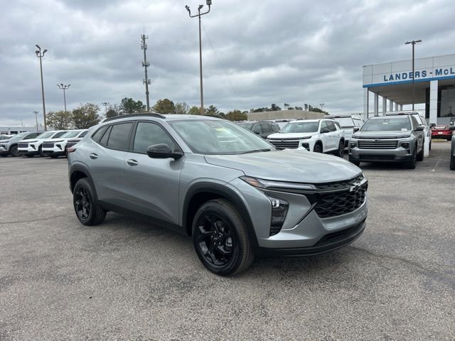 New 2026 Chevrolet Trax LT image 1