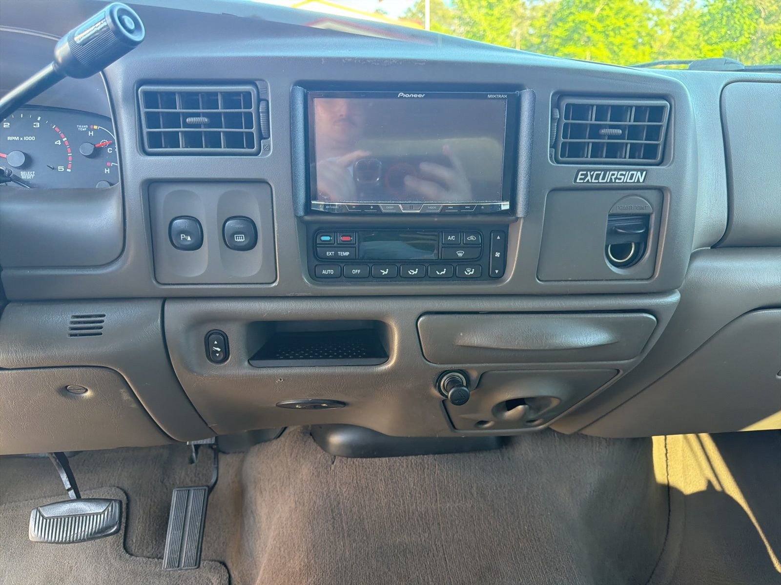 Used 2002 Ford Excursion Limited RWD image 12