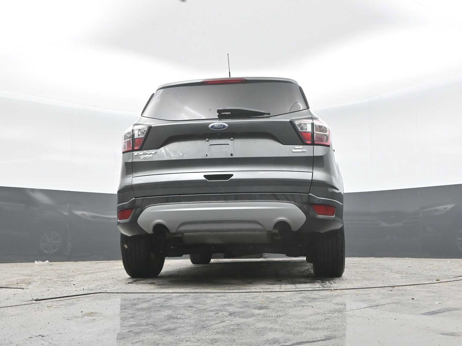 Used 2017 Ford Escape SE w/ Equipment Group 201A AWD/4WD image 31