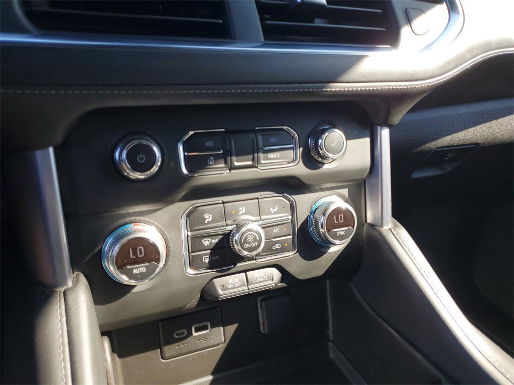 Used 2021 GMC Yukon SLE w/ Gmc Pro Safety Plus Package image 28