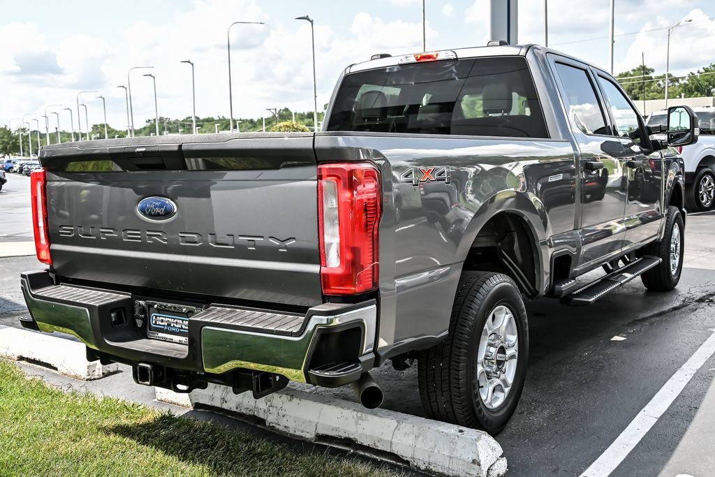 Certified 2025 Ford F250 XLT AWD/4WD image 8