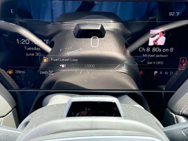 New 2026 GMC Yukon XL AT4 w/ AT4 Premium Plus Package AWD/4WD image 15