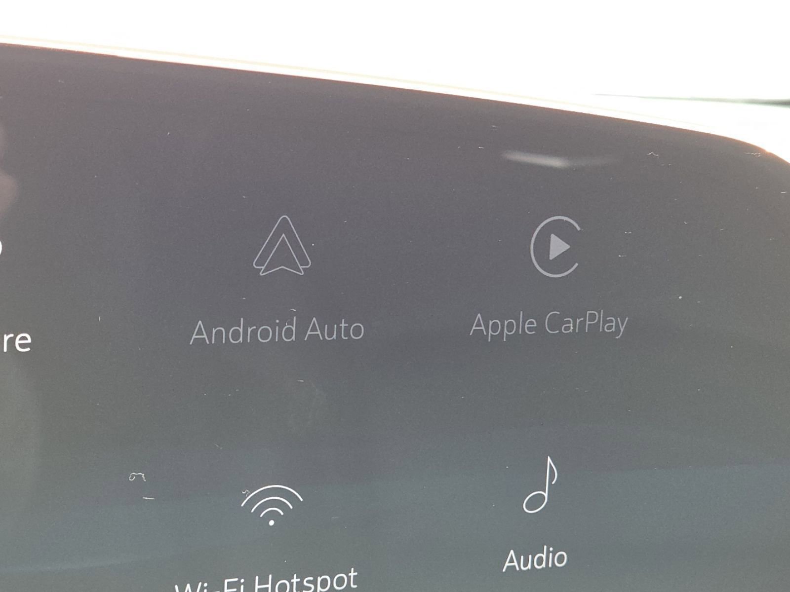 Used 2025 Cadillac XT4 Premium Luxury image 5