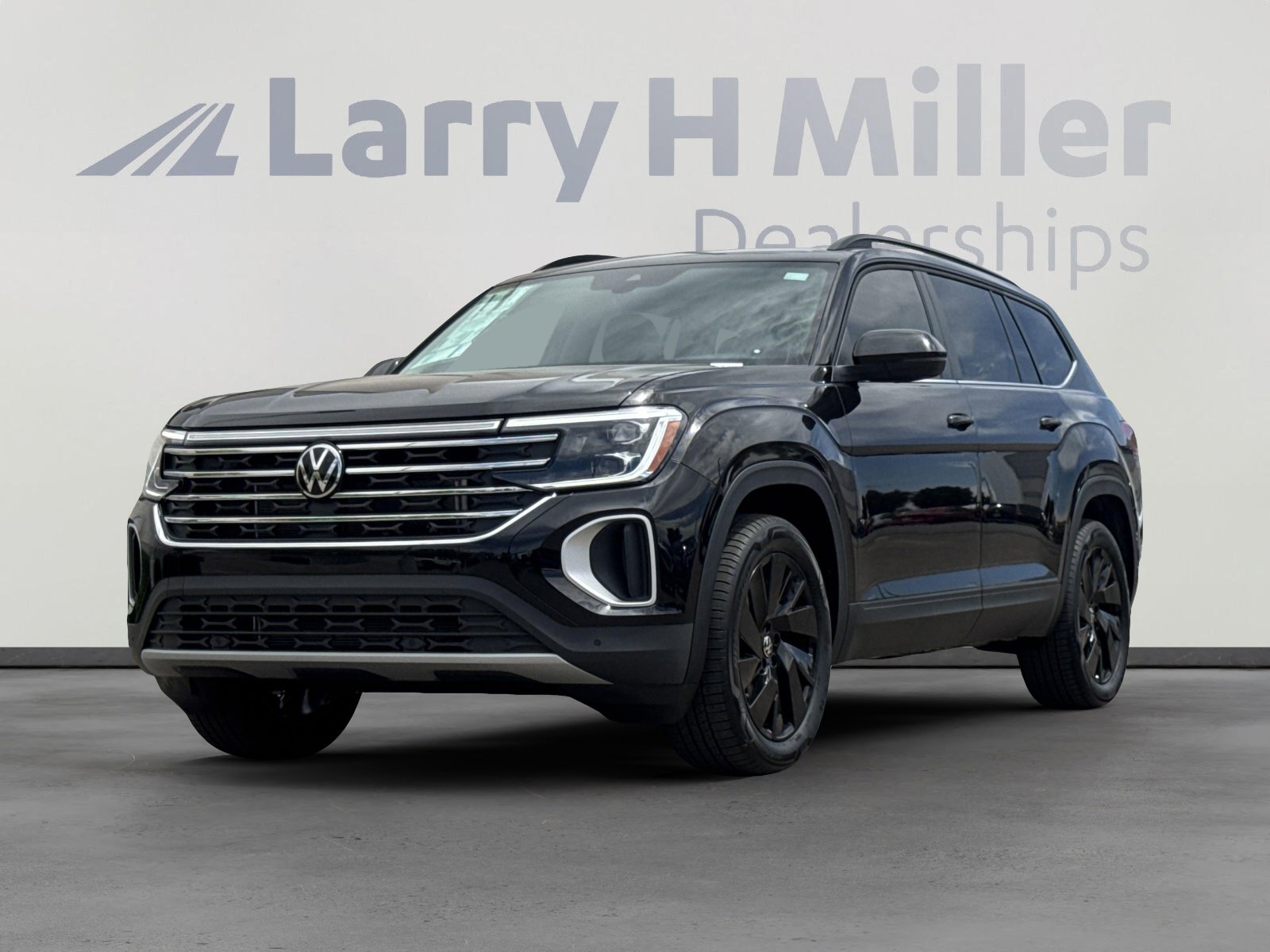 New 2025 Volkswagen Atlas SE