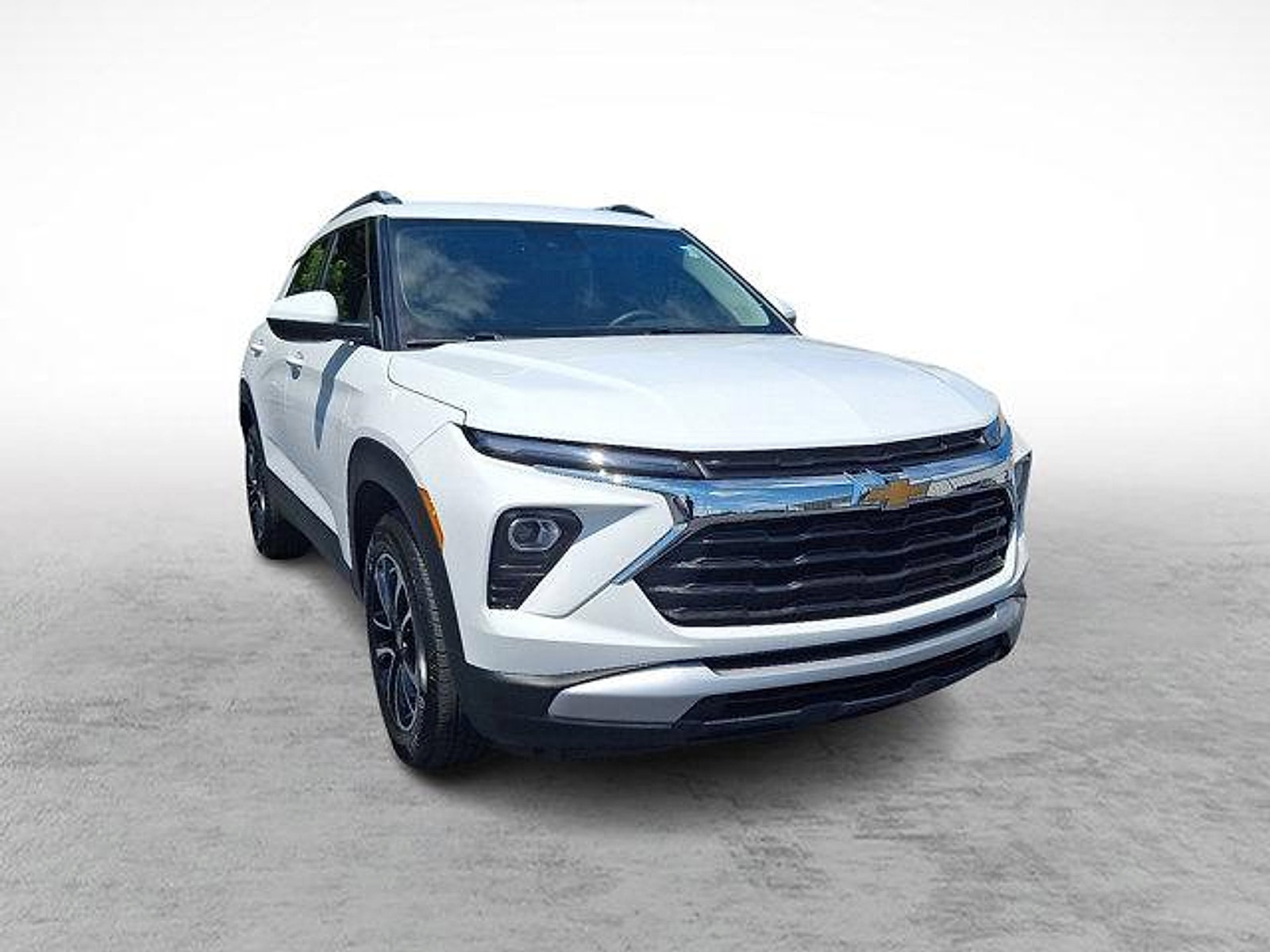 Used 2024 Chevrolet TrailBlazer LT w/ Driver Confidence Package image 33